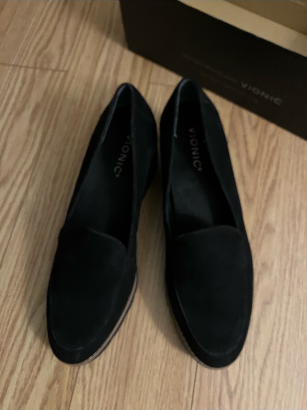 Vionic Black Suede Women's Slip-On Loafers Sz 10 NWT